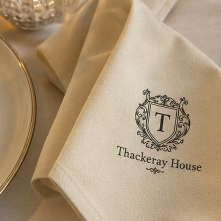 Linen-Feel Dinner Napkins
